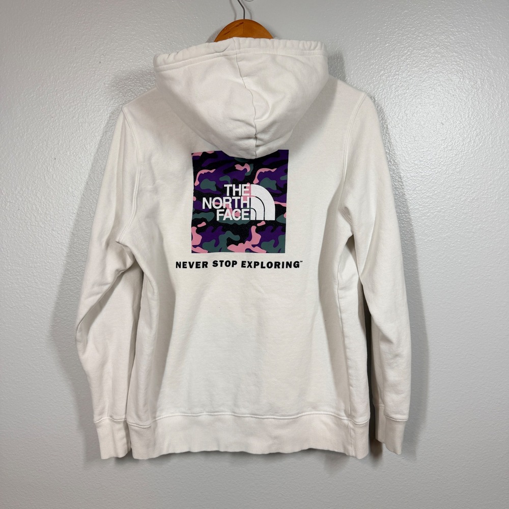 The North Face Hoodie Womens Medium White Box Logo Pullover Camo Graphic
